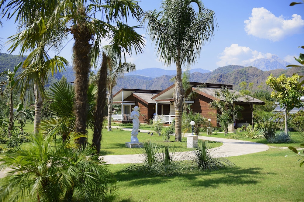 Cirali Hera Hotel 5/86