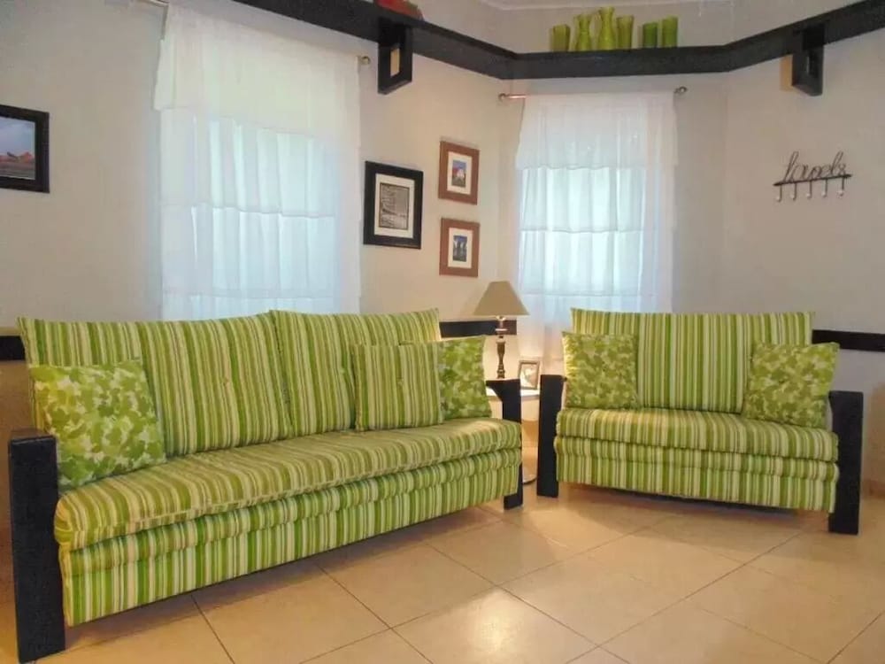Satya Suites Hotel 30/50