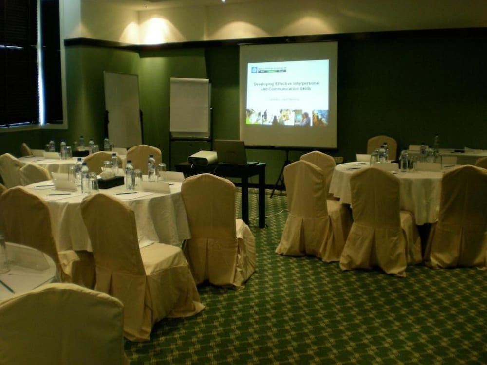 L Arabia Hotel Abu Dhabi 27/30