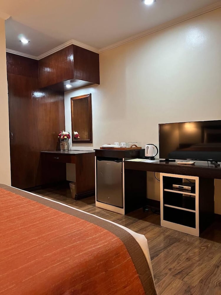 Subic Residencias 9/67