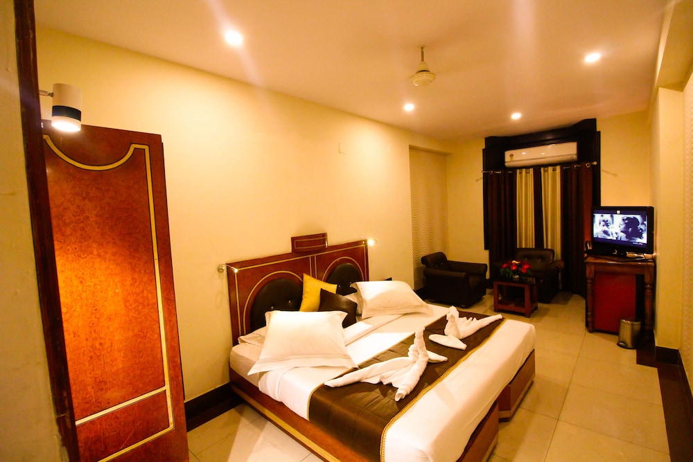 HOTEL RISHI REGENCY 11/32