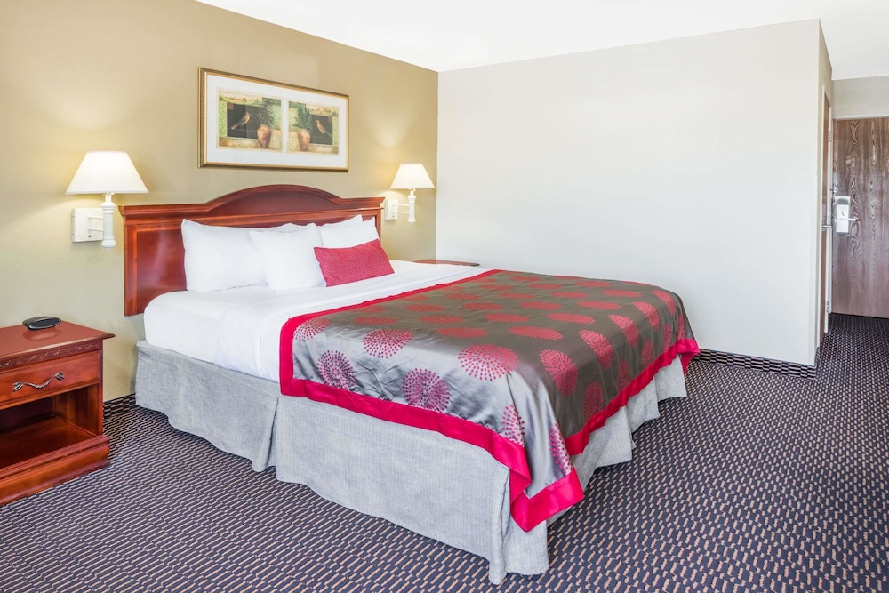 Ramada By Wyndham Columbia 9/51