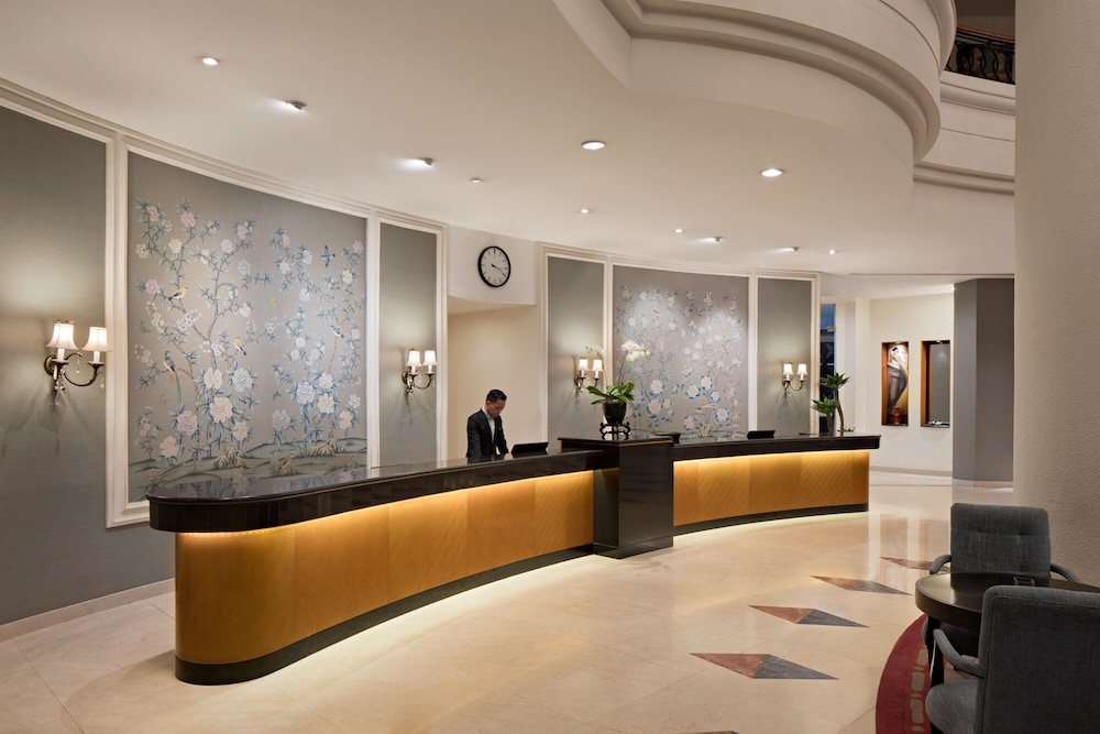 Lobby at Aryaduta Manado, MANADO