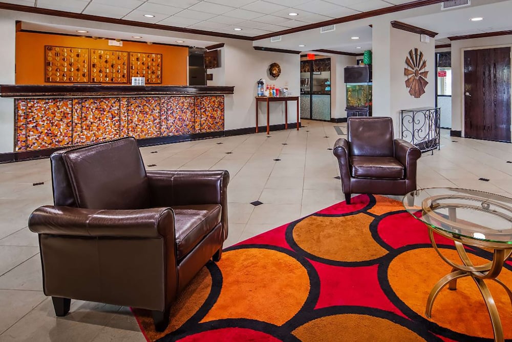 Baymont by Wyndham La Vergne 27/41