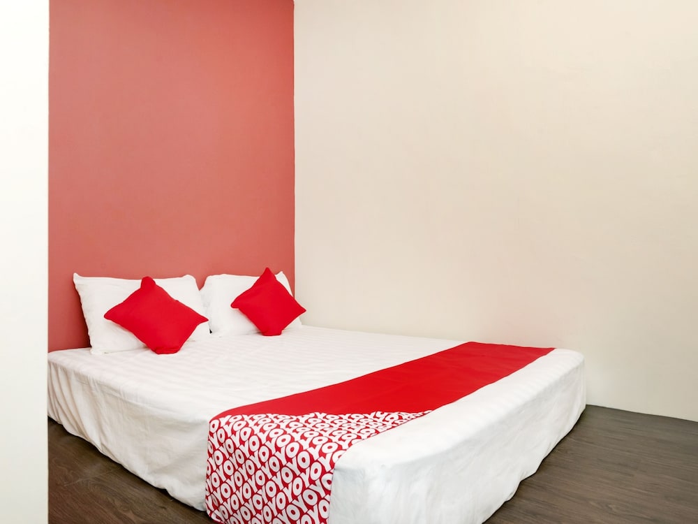 OYO 778 Bmw 2 Hotel 9/28