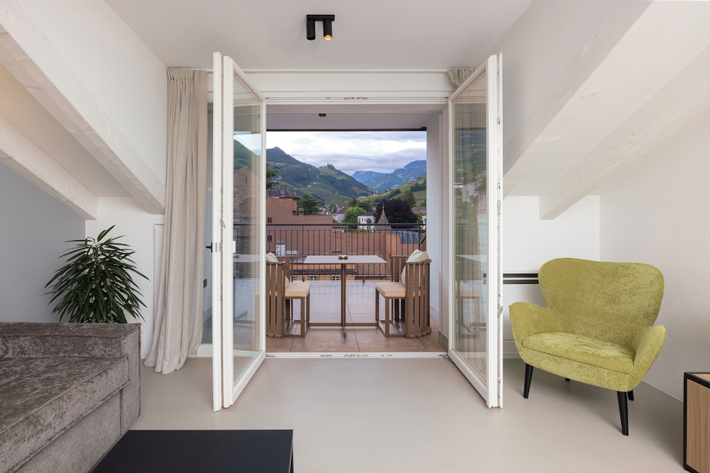 Hortenberg Homes 32/50
