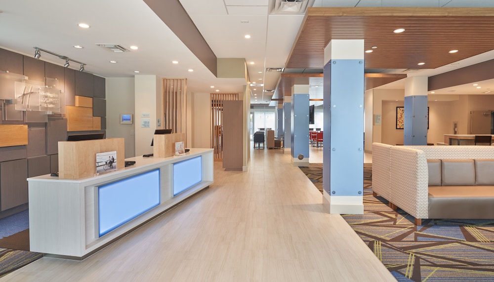 Holiday Inn Express Doral Miami 15/56