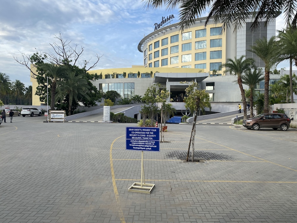 Radisson Salem 1/70