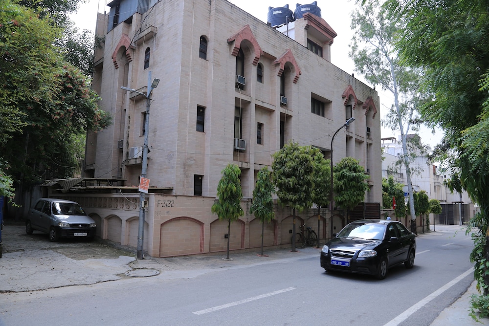 Sundeep Inn 43/46