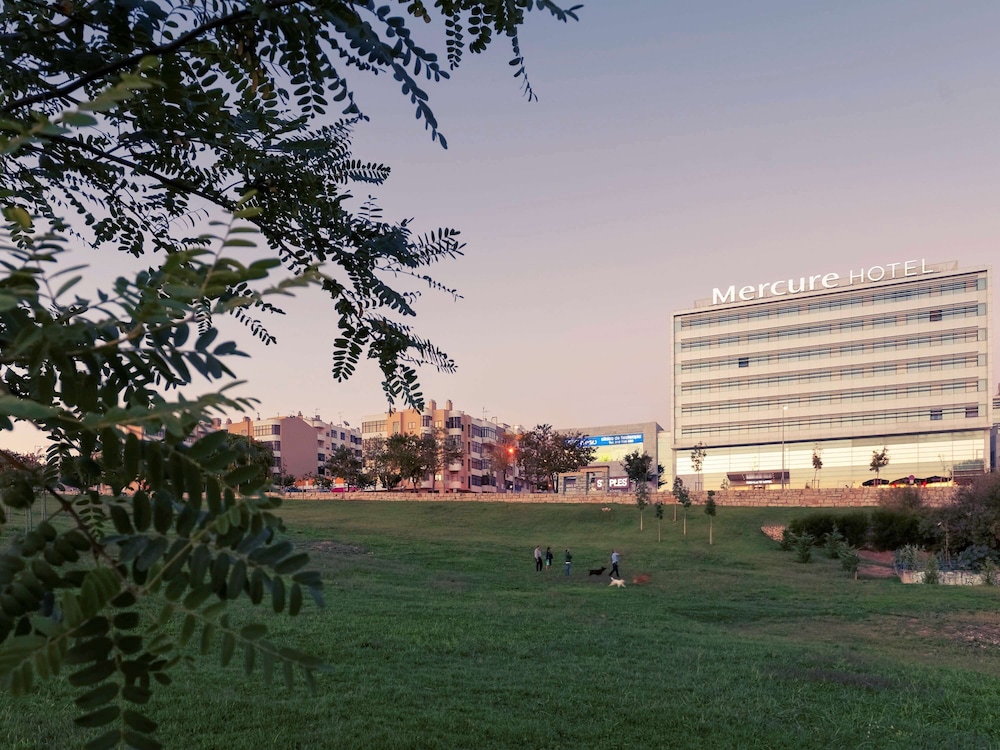 Mercure Lisboa Almada 7/50