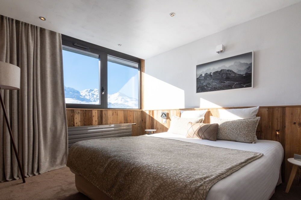 Hotel Des 3 Vallees 7/50