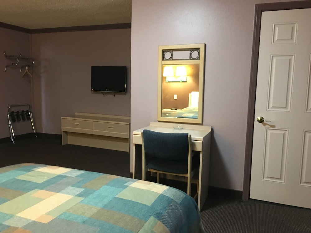 Hollywood Stars Inn 15/63