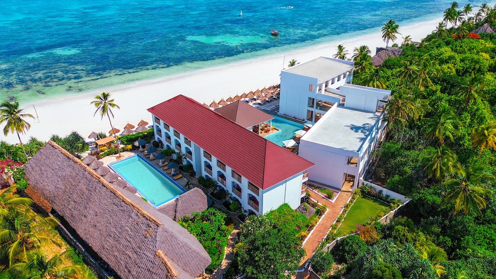 AHG Sun Bay Mlilile Beach Hotel 14/75