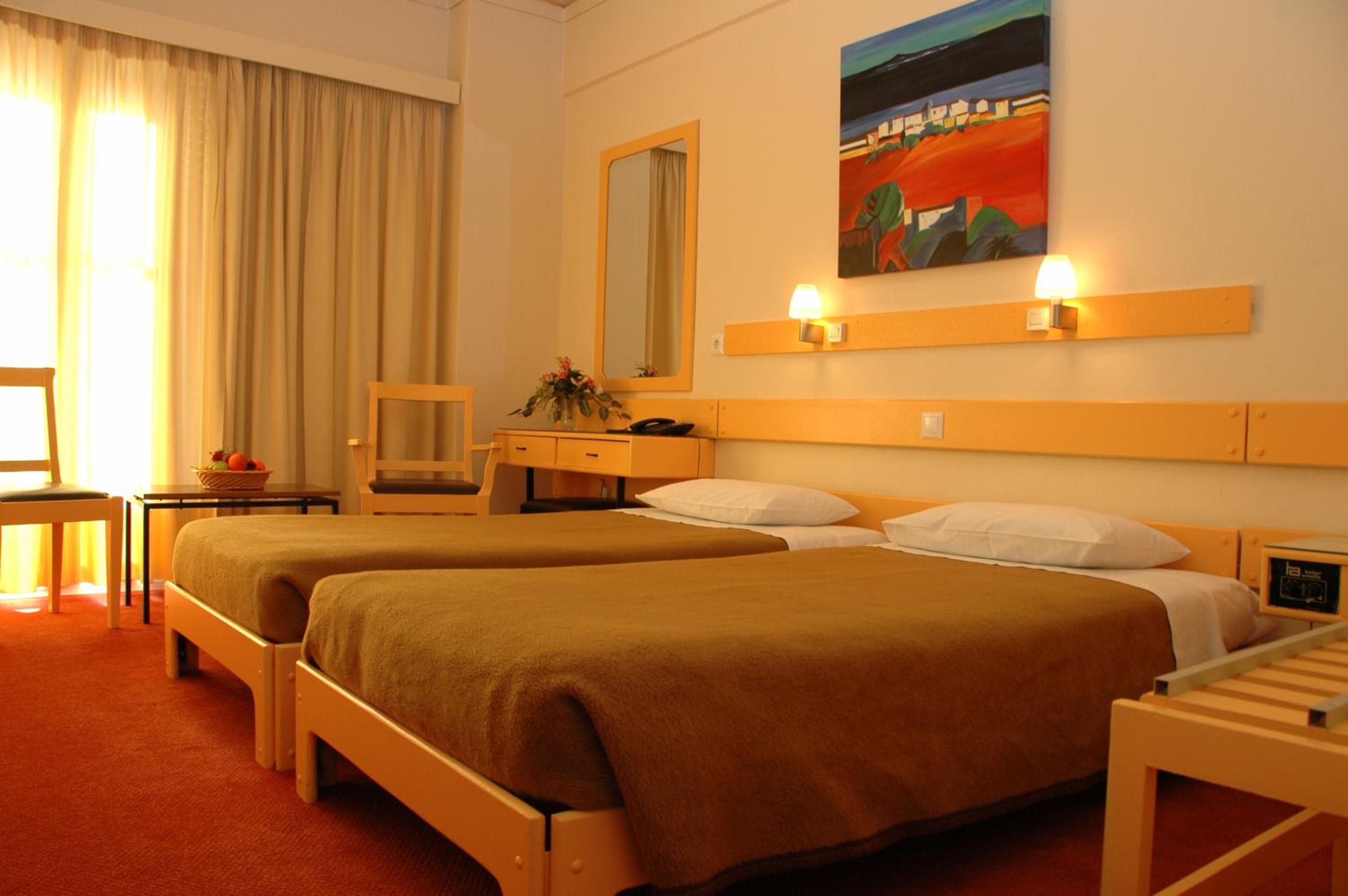 غرفة بسريرين منفصلين، AMALIA HOTEL 3/10