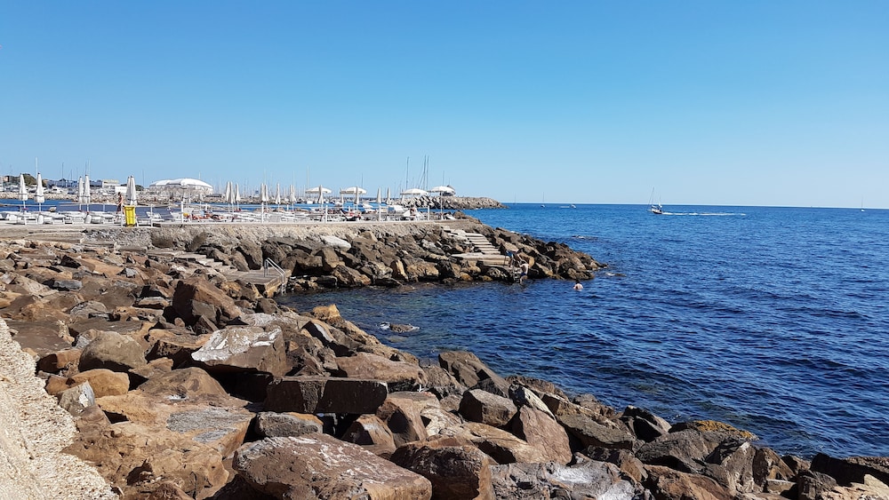Mercure Civitavecchia Sunbay Park Hotel 56/65