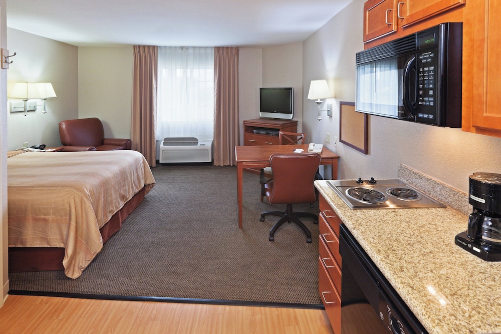Candlewood Suites Wichita Falls At Maurine Street 19/45