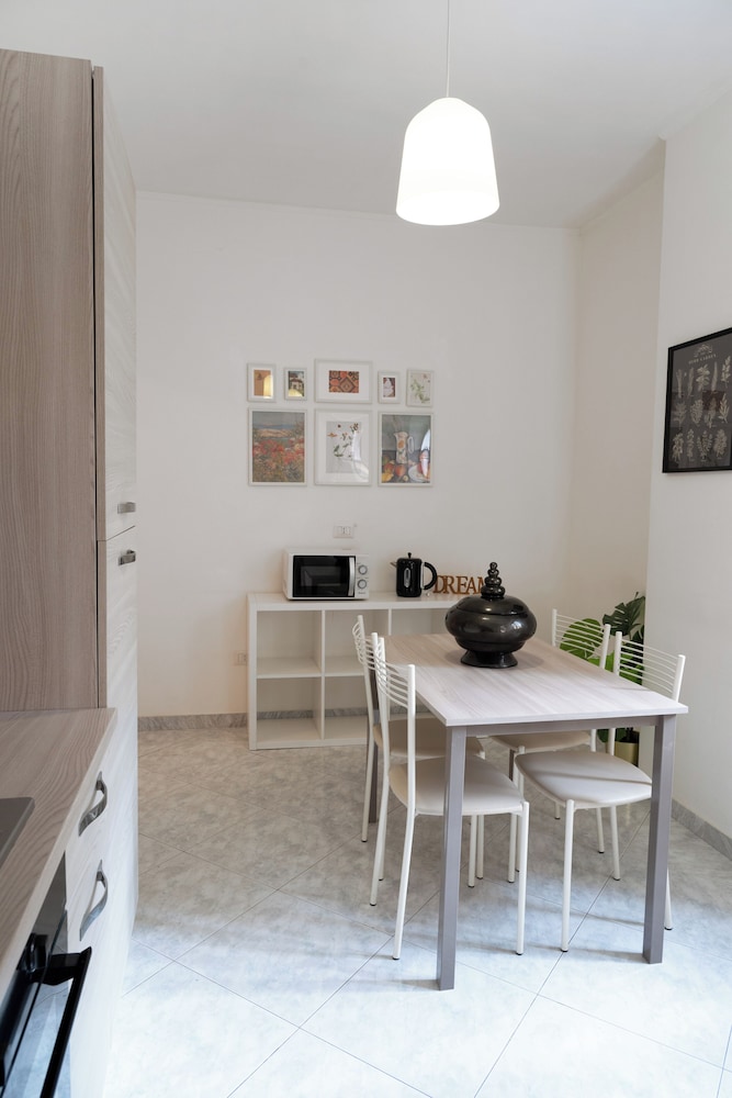 Residenza Flegrea 26/50