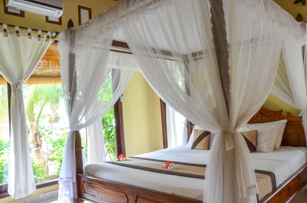 Tamarind Beach Bungalows 20/63