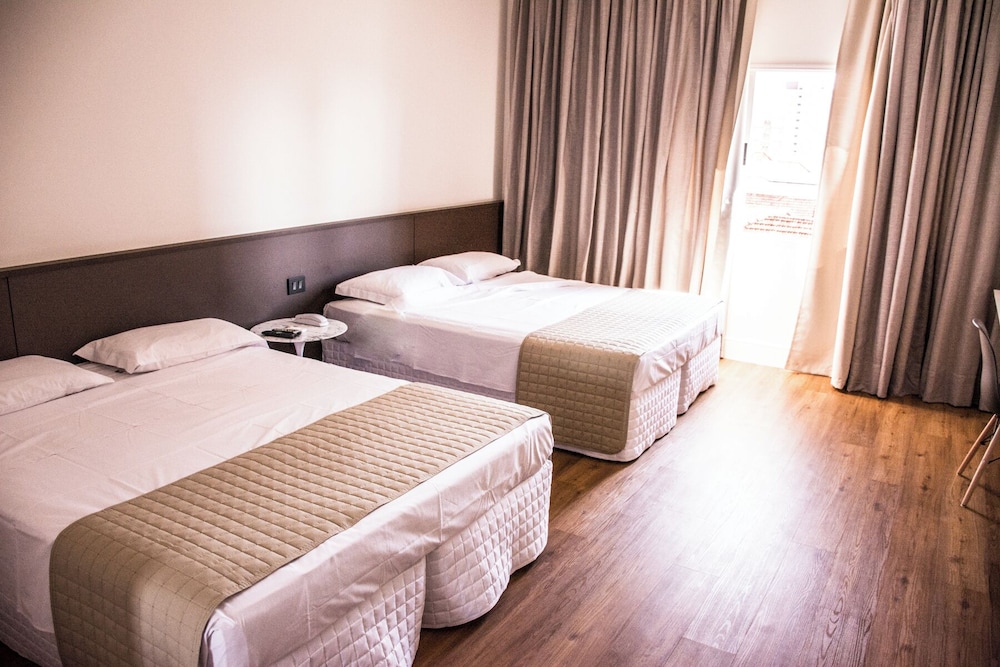 Vip Hotel 6/37