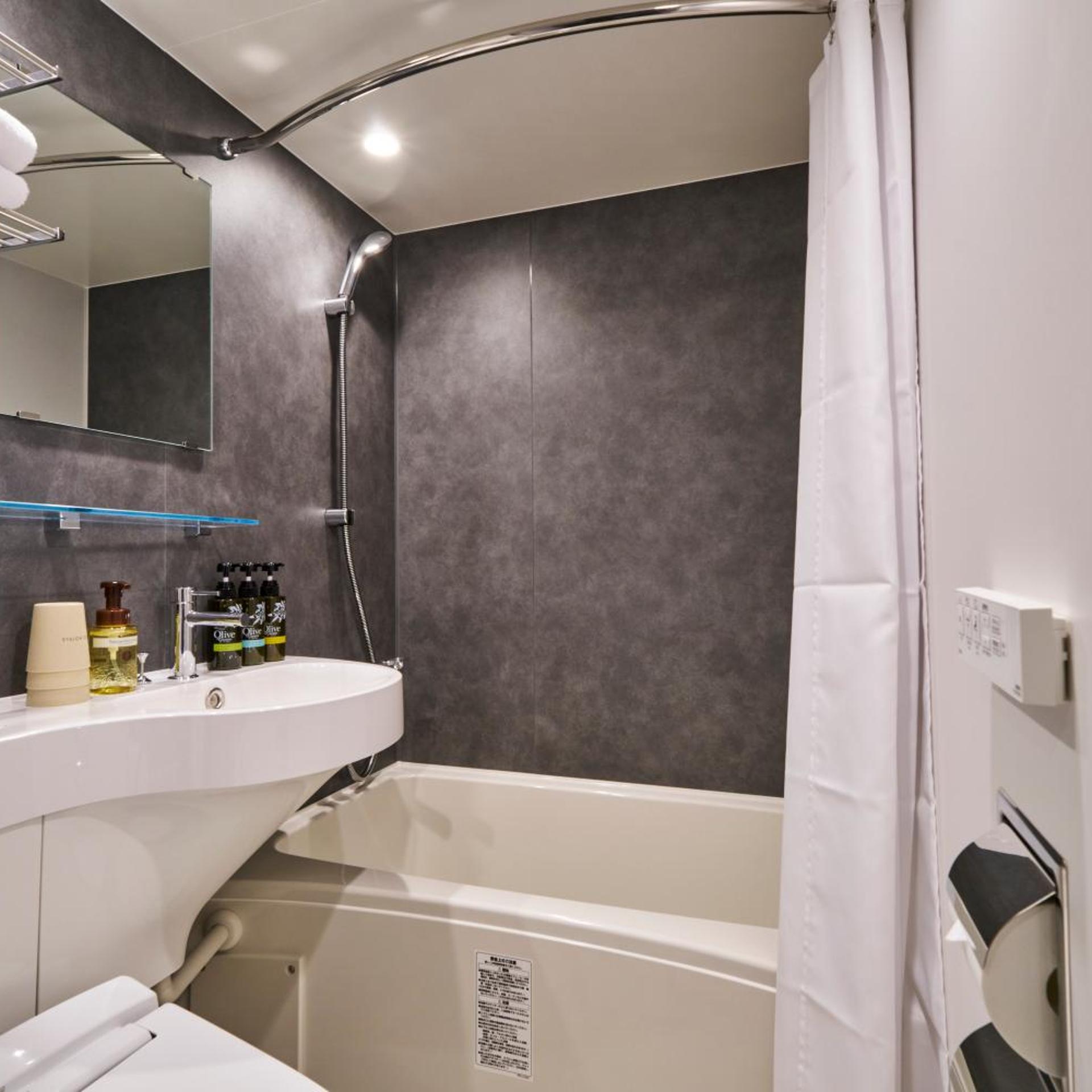 KOKO HOTEL Osaka Namba Sennichimae 50/50