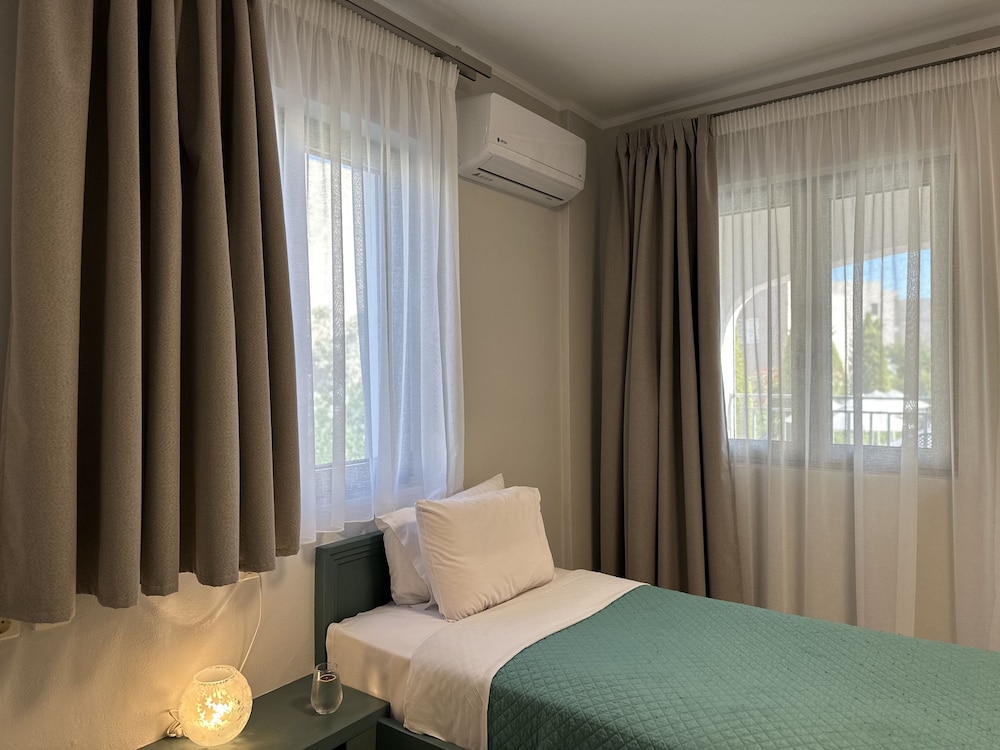شقة بسريرين منفصلين بغرفة نوم واحدة مع أريكة، Evdokia Suites 3/10