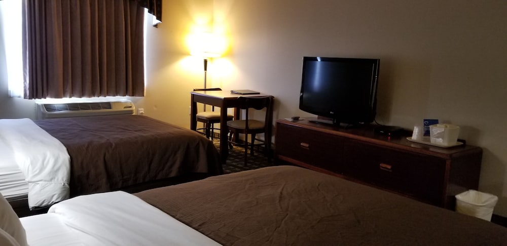Fairbridge Inn & Suites Batavia - Darien Amusement Park 10/33