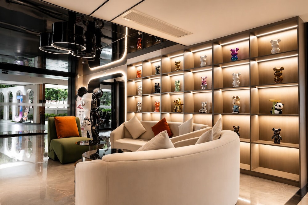 Juzi Hotel 46/57