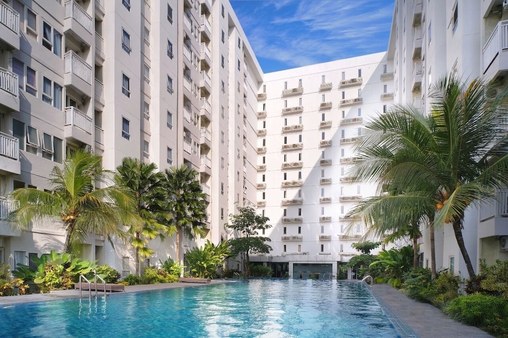Next Hotel Yogyakarta 6/61