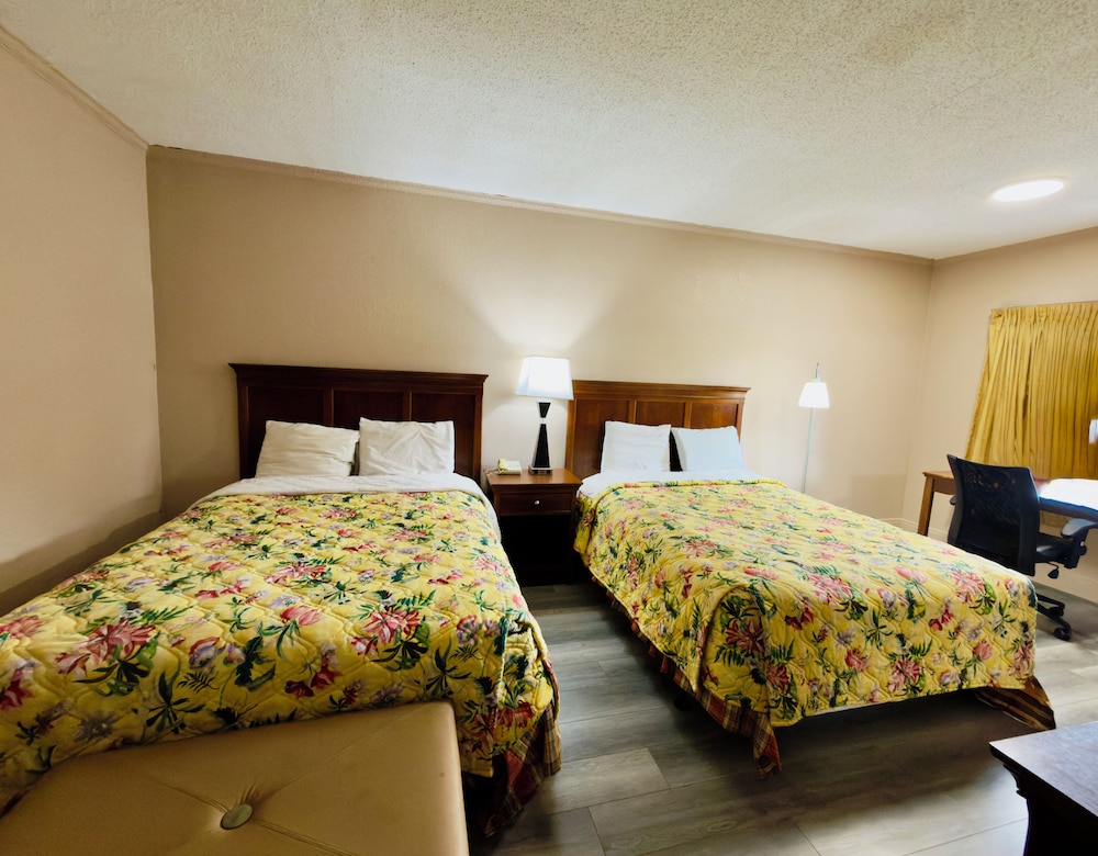 Motel 6 Williamston, NC - Highway 17 25/61