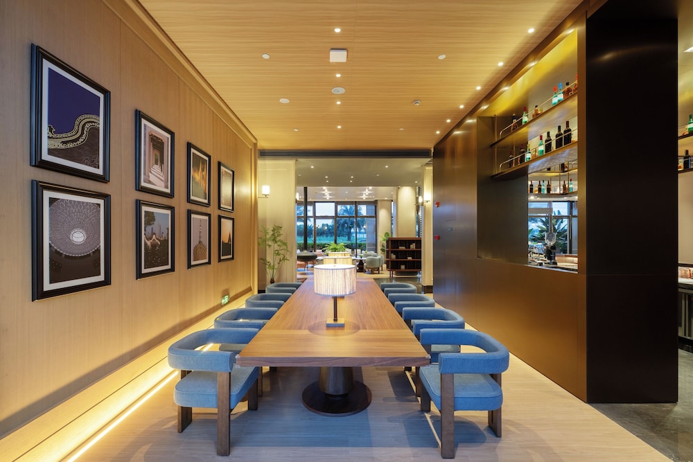 Mercure Guangzhou Baiyun International Airport 32/44
