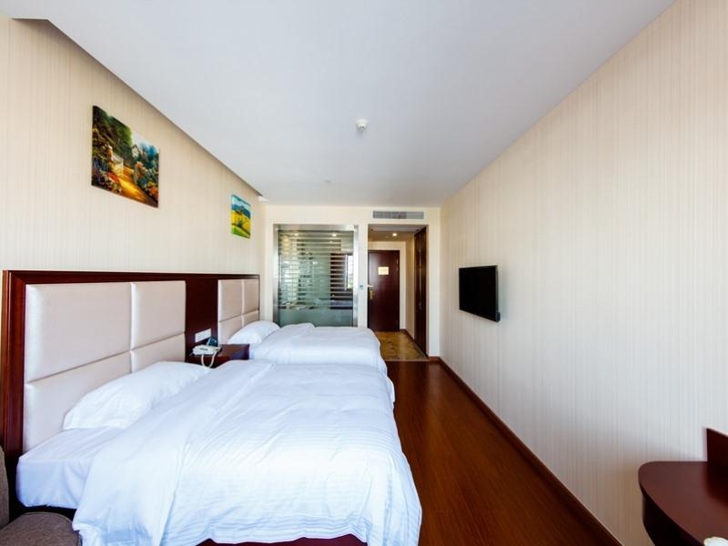 GreenTree Inn Jiangsu Zhangjiagang Jingang Town Darunfa Express Hotel 8/19