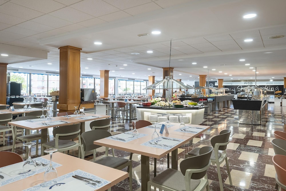 Poseidon Playa Hotel 49/62