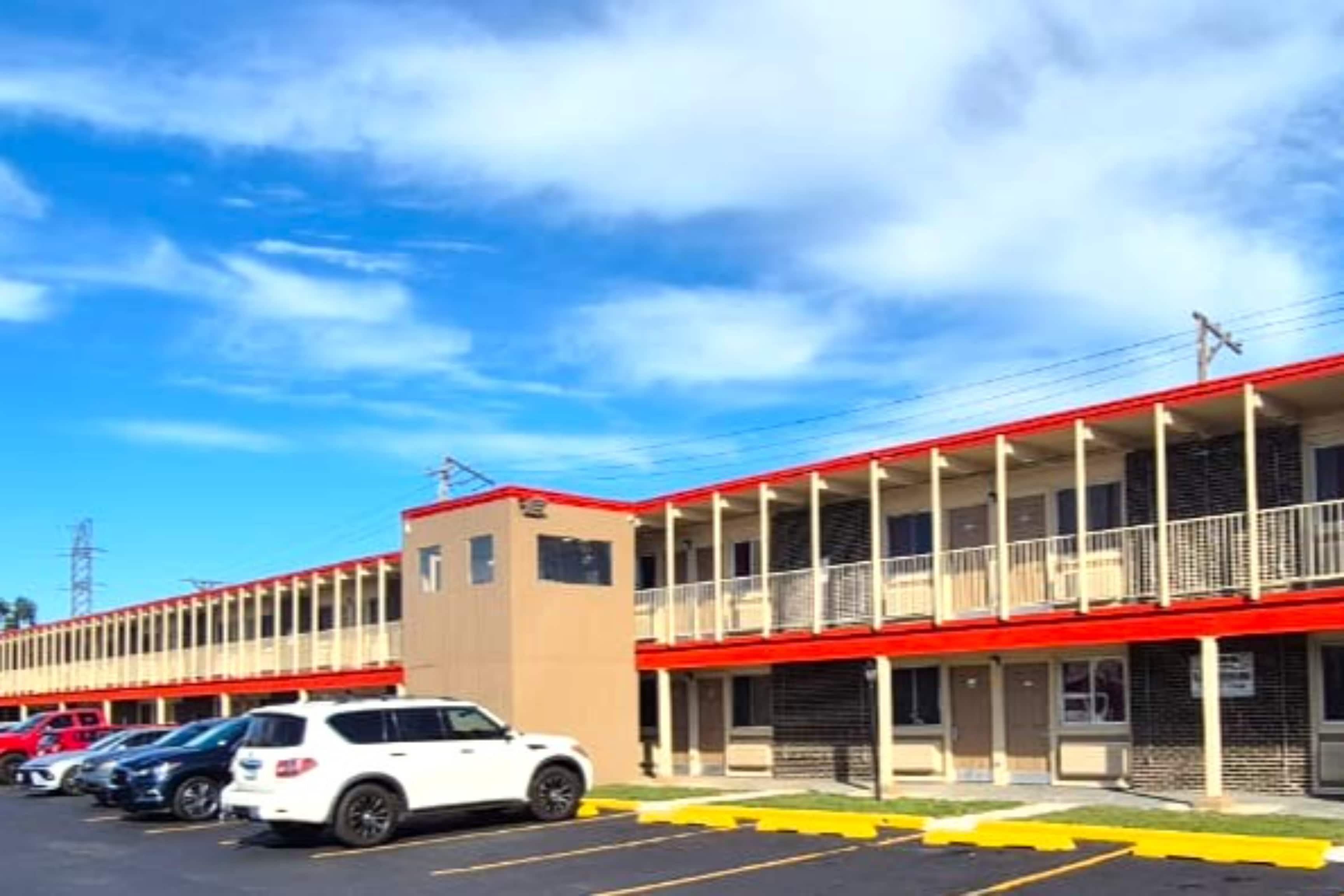 Saratoga Motel By Capital O Chicago Midway IL US 12 52/63