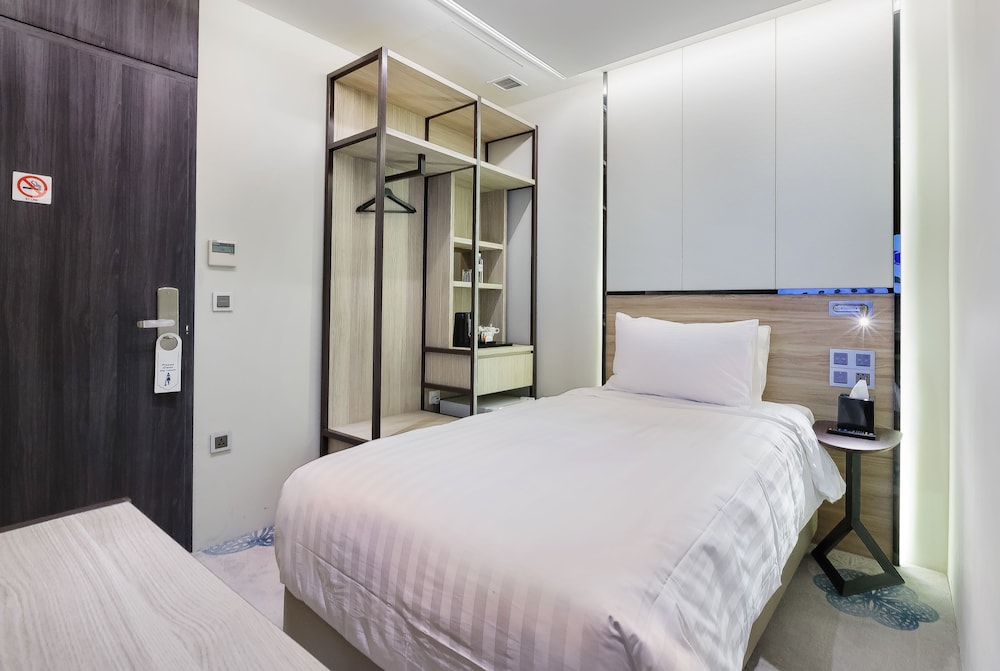 Santa Grand Hotel Boat Quay 26/50