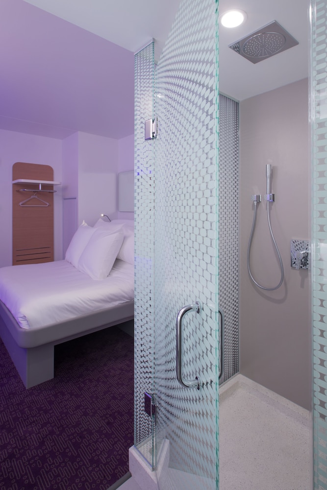 YOTEL Boston, Select by Hilton 13/79