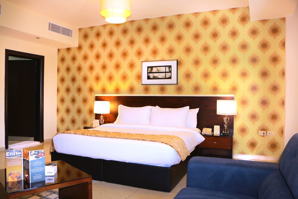 CITY ROSE HOTEL SUITES 14/67