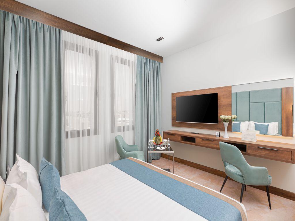 Junior Suite with Jacuzzi