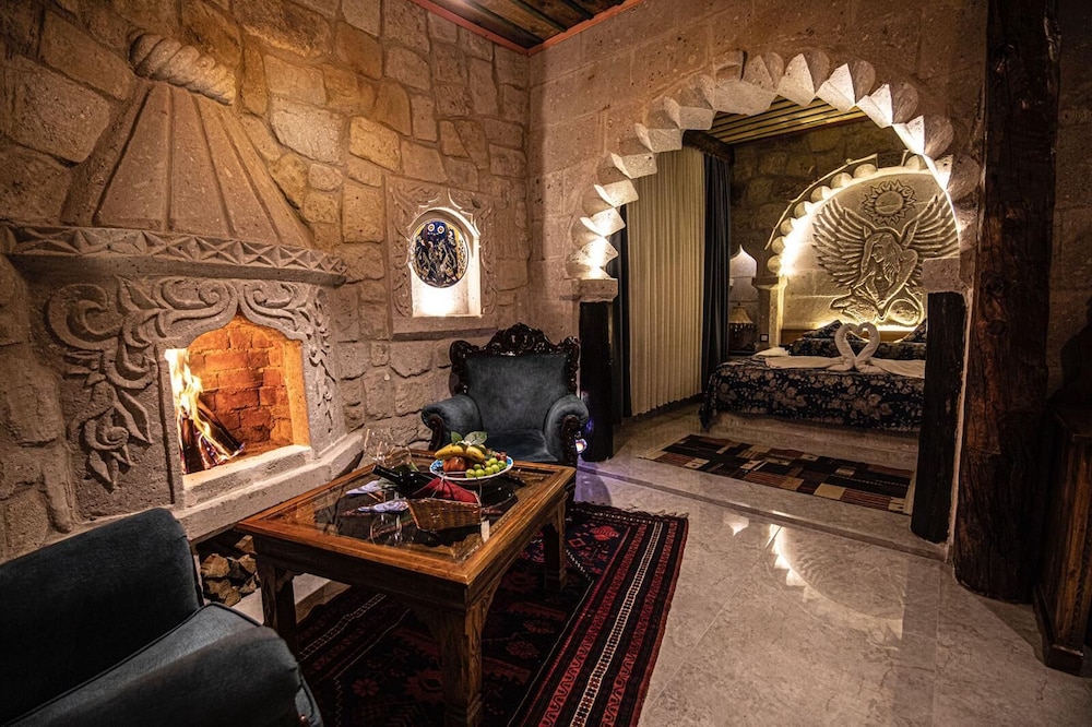 HISTORICAL GOREME HOUSE 48/65