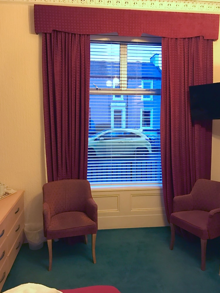 Glenlossie Guest House 20/35
