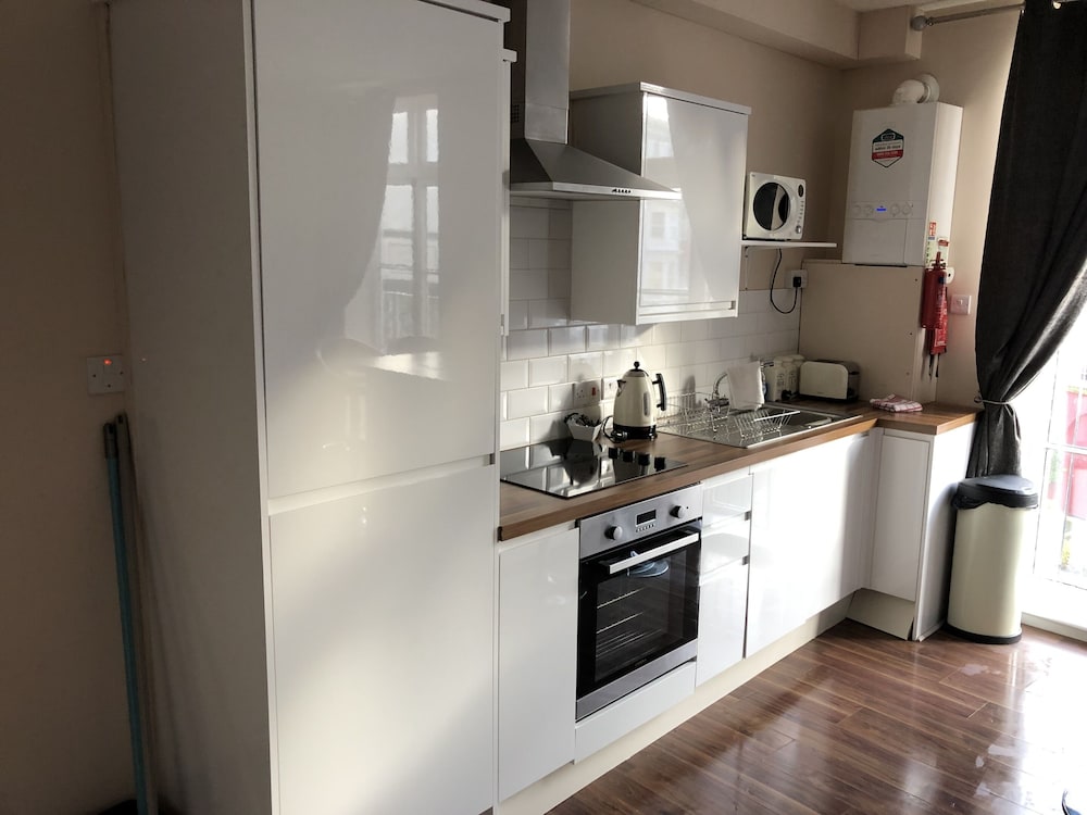 Harcourt Place 25/42