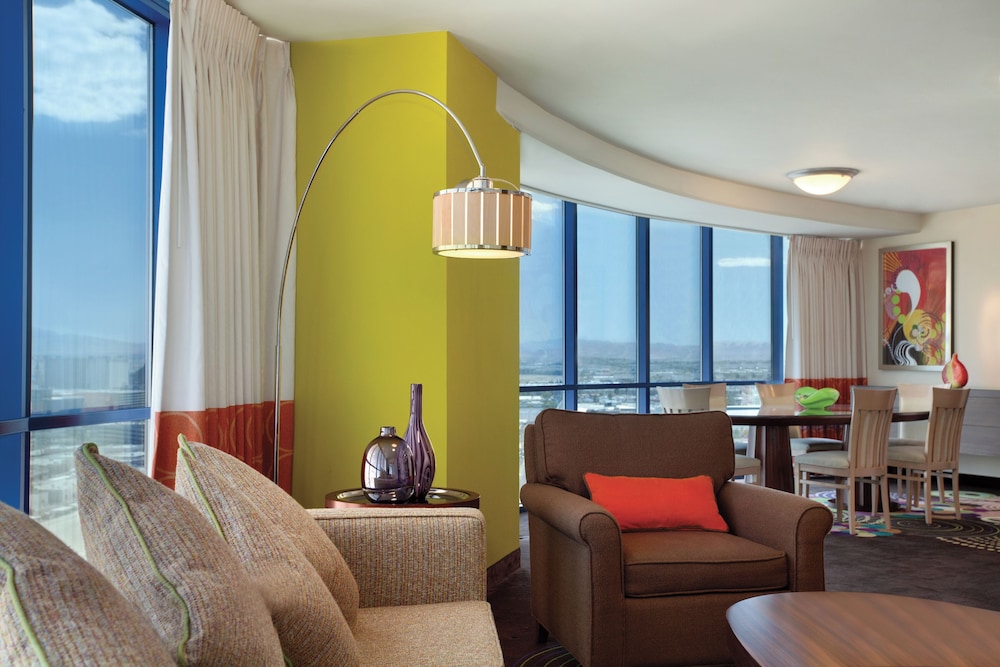 Rio Hotel & Casino - Masquerade Tower 41/61