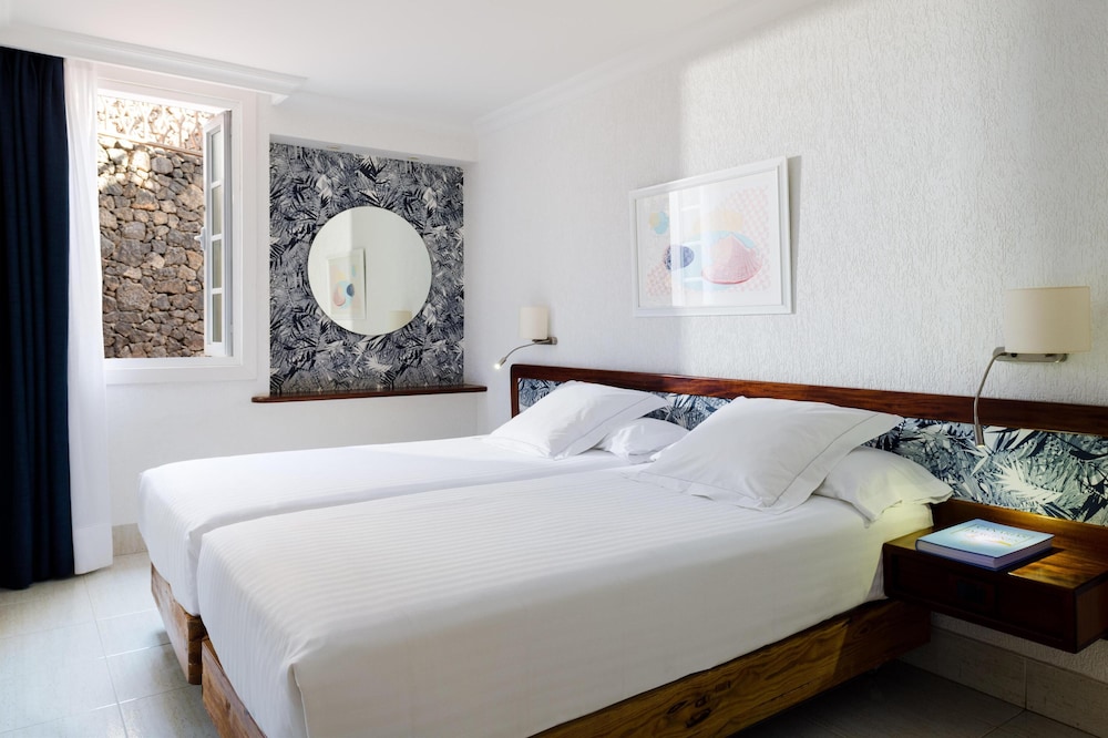 Plus Fariones Apartments 22/73