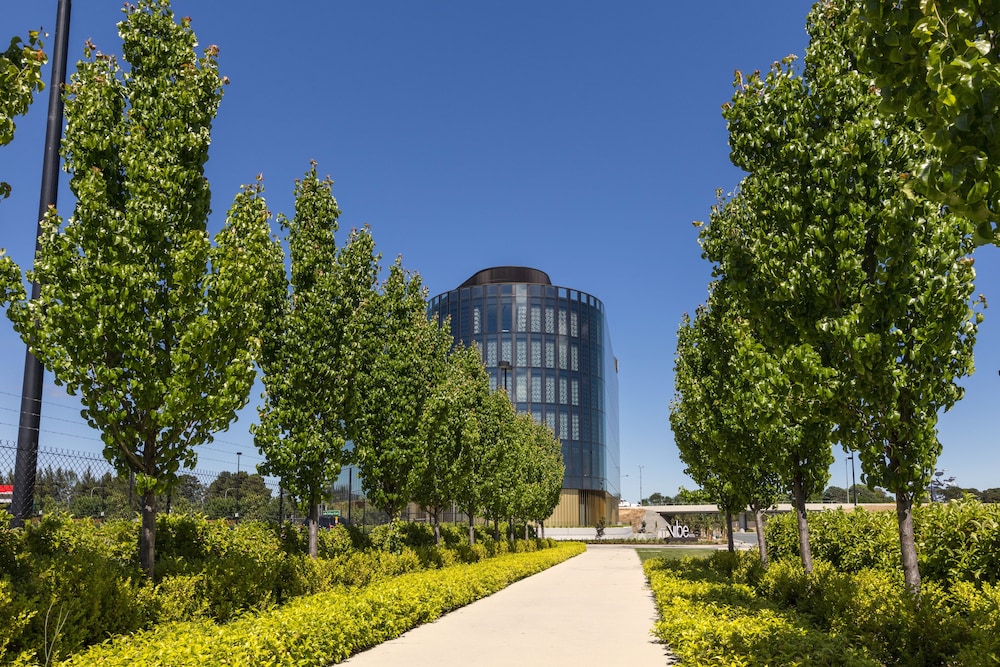 Vibe Hotel Canberra Airport 59/63