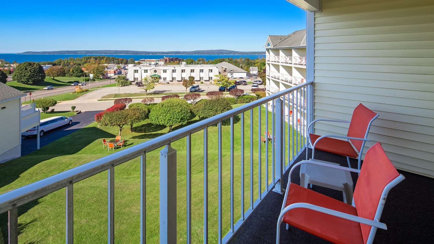 Apple Tree Inn, SureStay Collection by Best Western 8/13