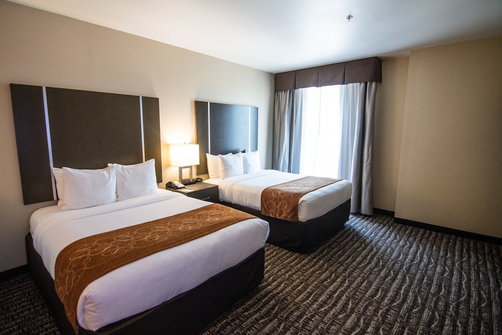 Deluxe, Suite, 2 Queen Beds