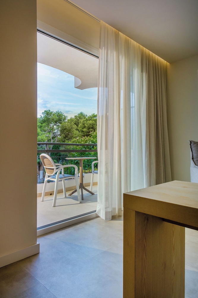 JUNIOR SUITE, STUDIO, TWIN BEDS