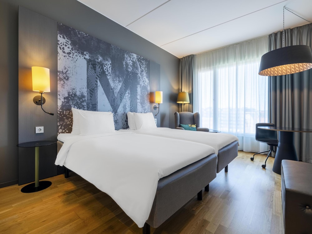 RADISSON BLU METROPOL HOTEL, HELSINGBORG 28/82