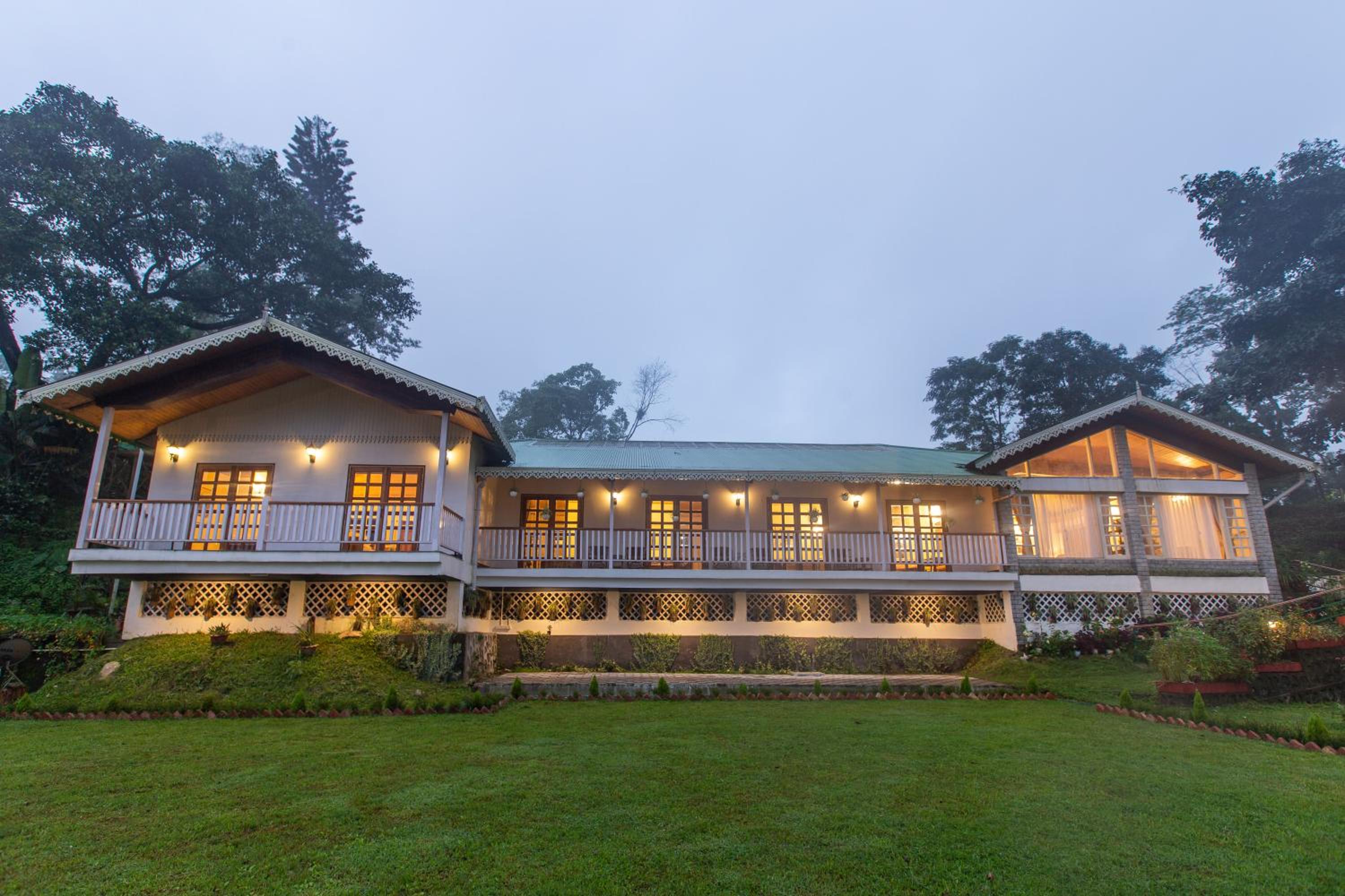 Ama Stays & Trails Makaibari Bungalow, Darjeeling 2/45