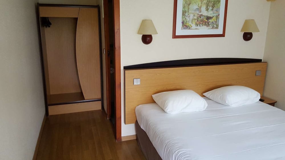Le 2 By Hotel Akena - La Ferte Bernard 9/50