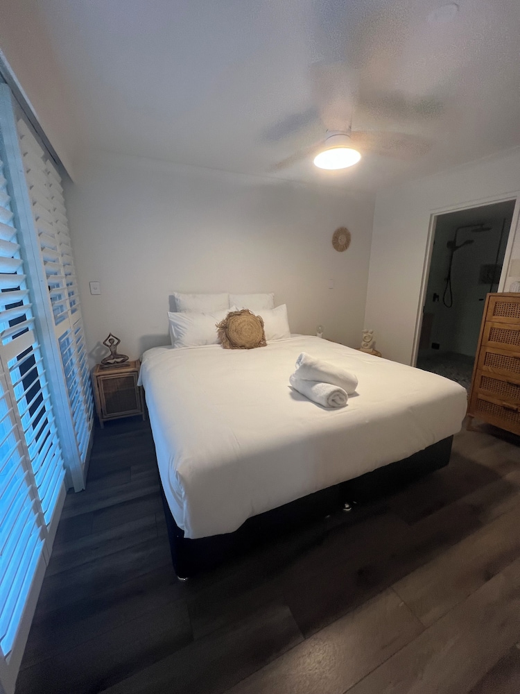 Atrium Resort 17/70